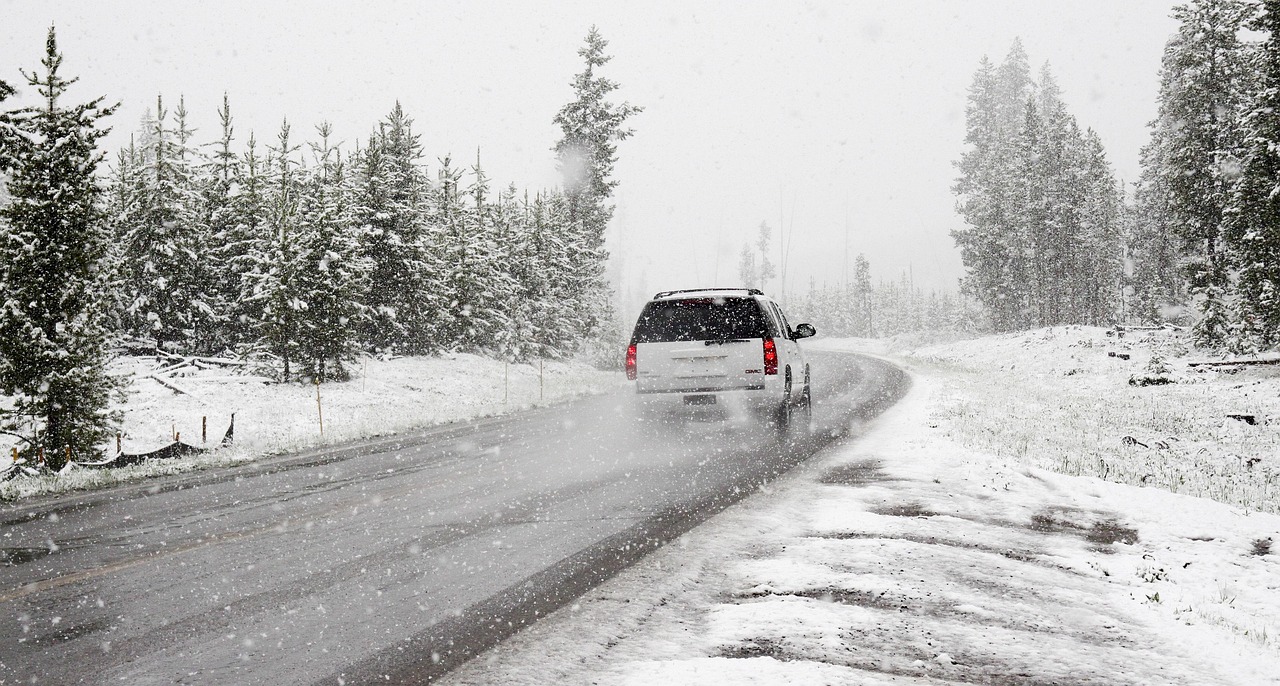Winter Driving in North Macedonia: Snow Tyres, Chains & Safety Tips